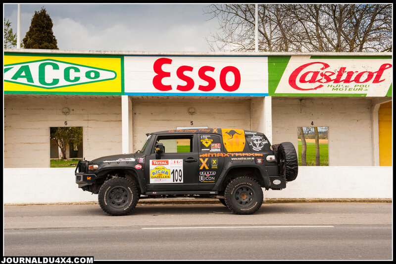 Black Rally Jeep