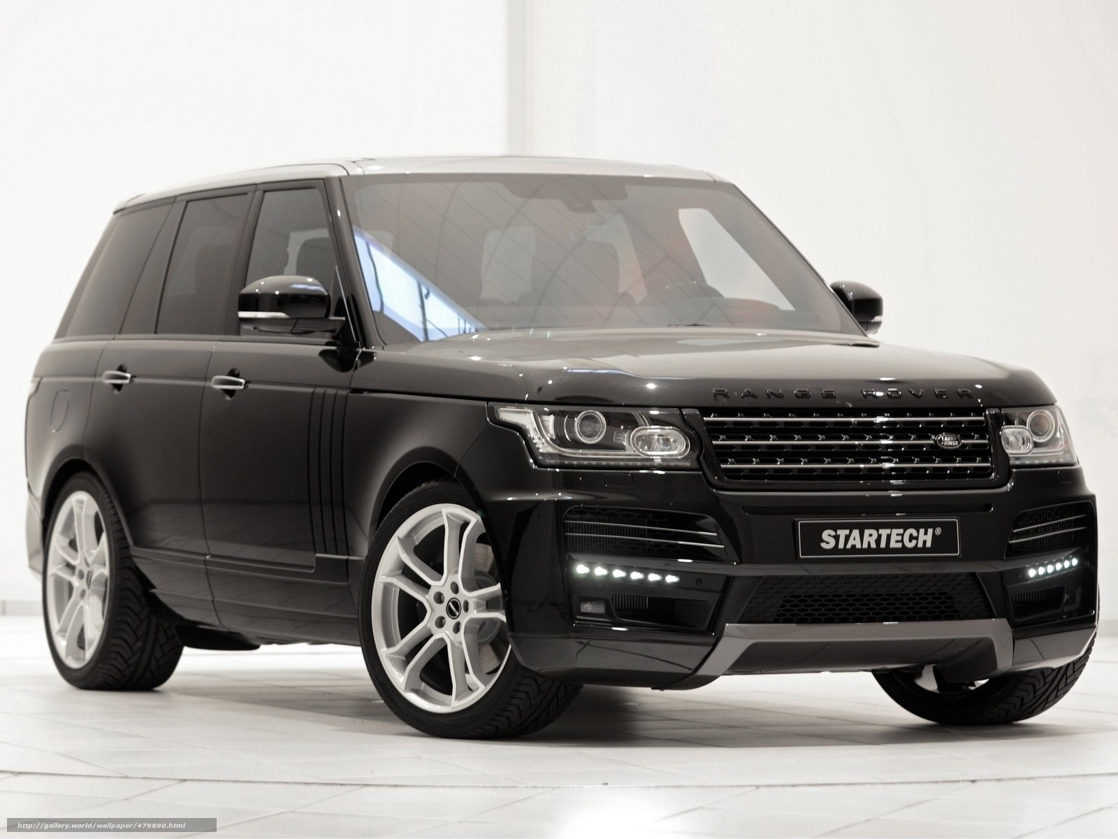 Black Range Rover by Startech