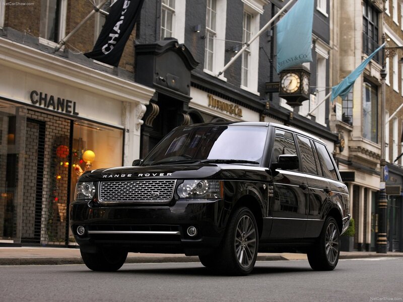 Black Range Rover on a city street