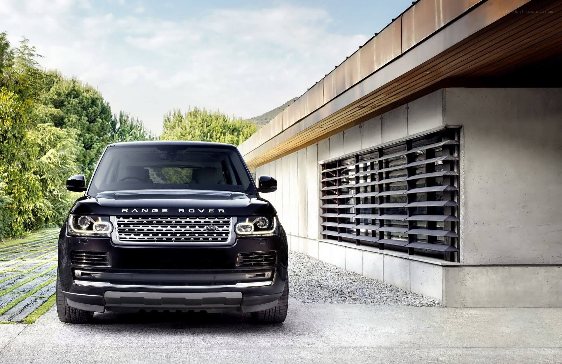 Black Range Rover parked outside