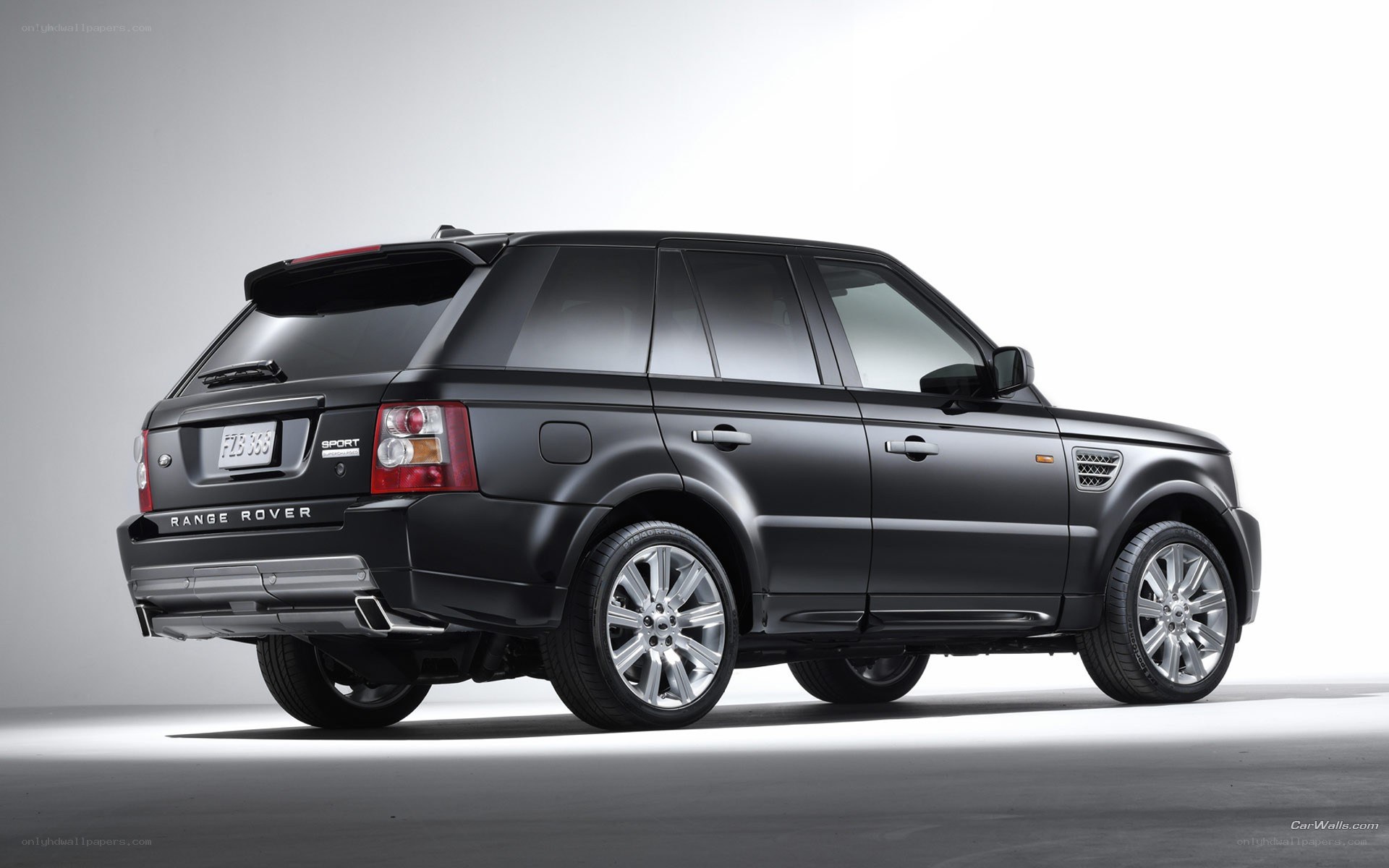black range rover sport