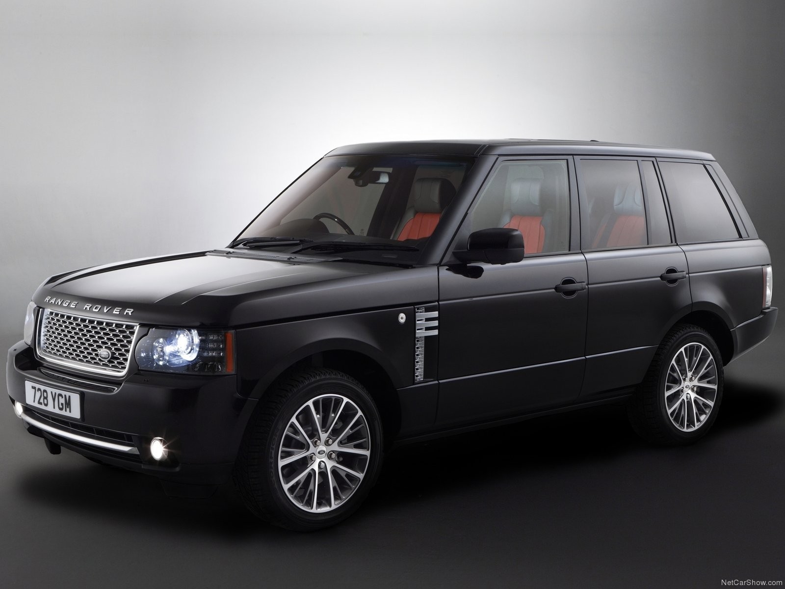 Black Range Rover SUV