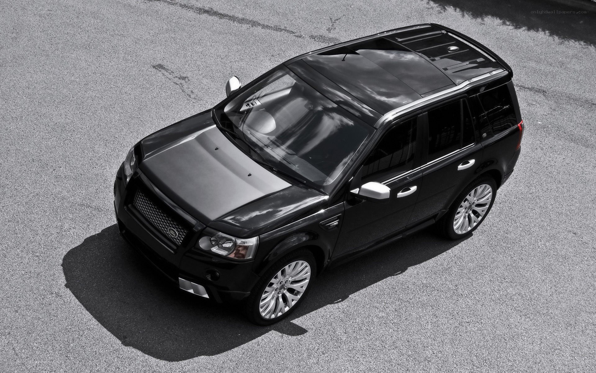 black range rover suv