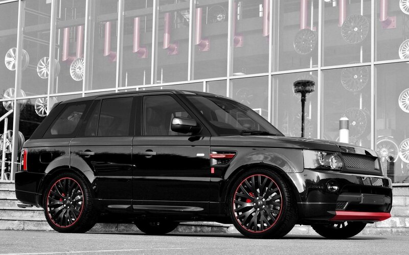 Black Range Rover Suv — Dramatic, Photograph, Car Wheels