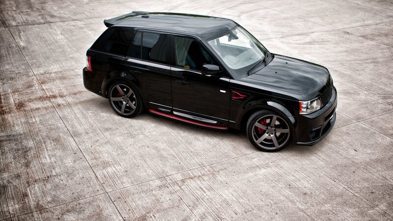 Black Range Rover Suv — Dramatic, Photograph, Concrete Surface