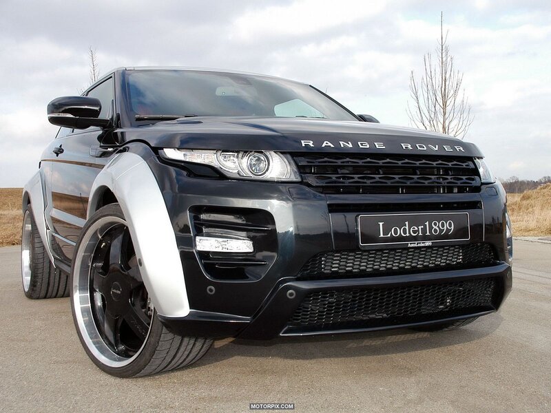 Black Range Rover Suv — Neutral, Winter, Photograph