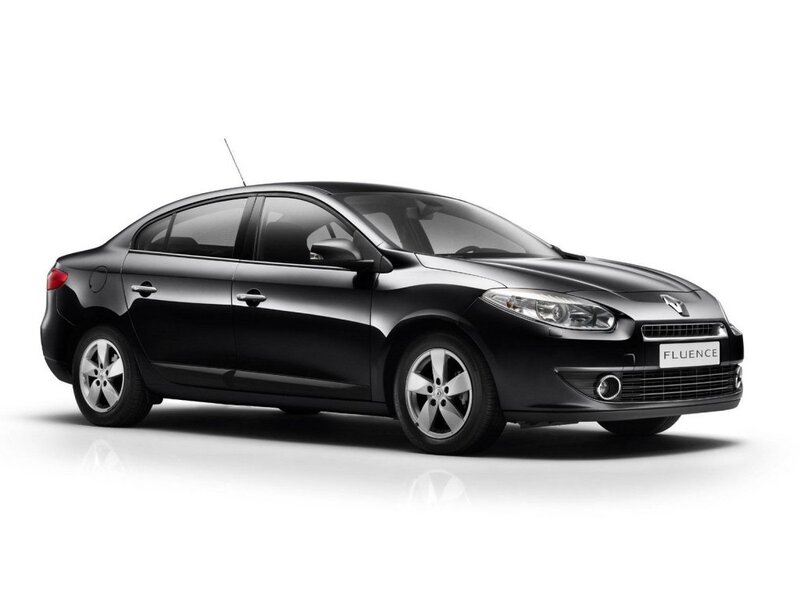 black renault fluence sedan