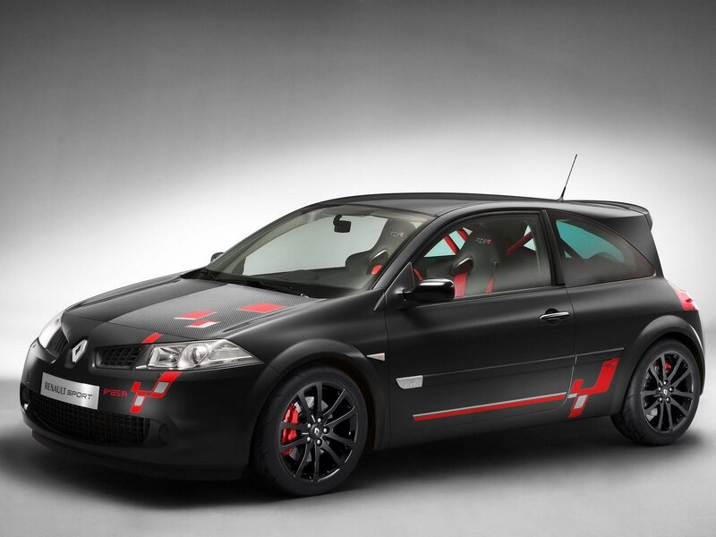 Black Renault Sport Car — Dramatic