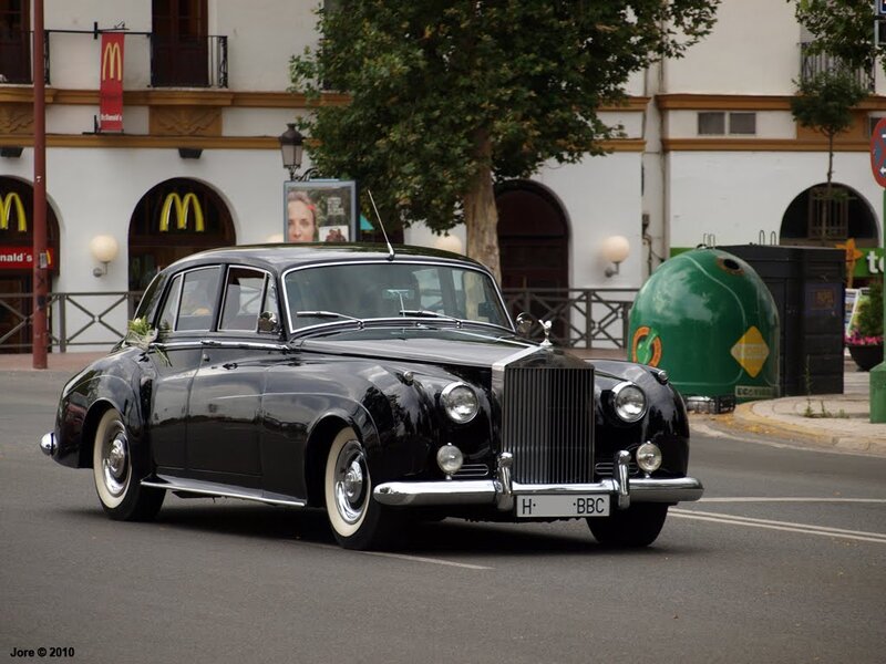 Black Rolls-Royce Car — Calm, Afternoon