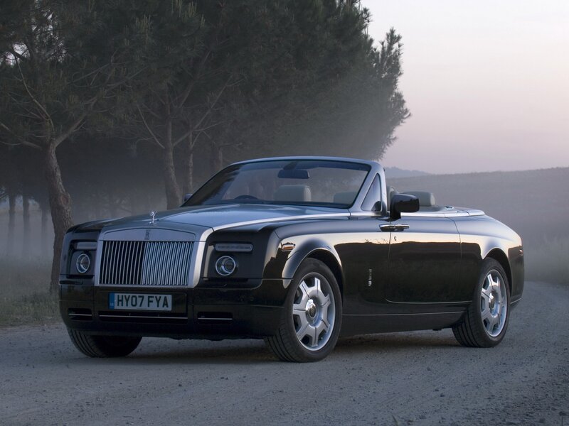 Black Rolls-Royce Convertible — Serene, Morning