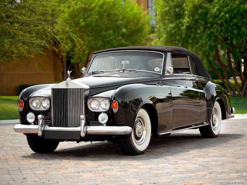 Black Rolls-Royce Convertible — Serene