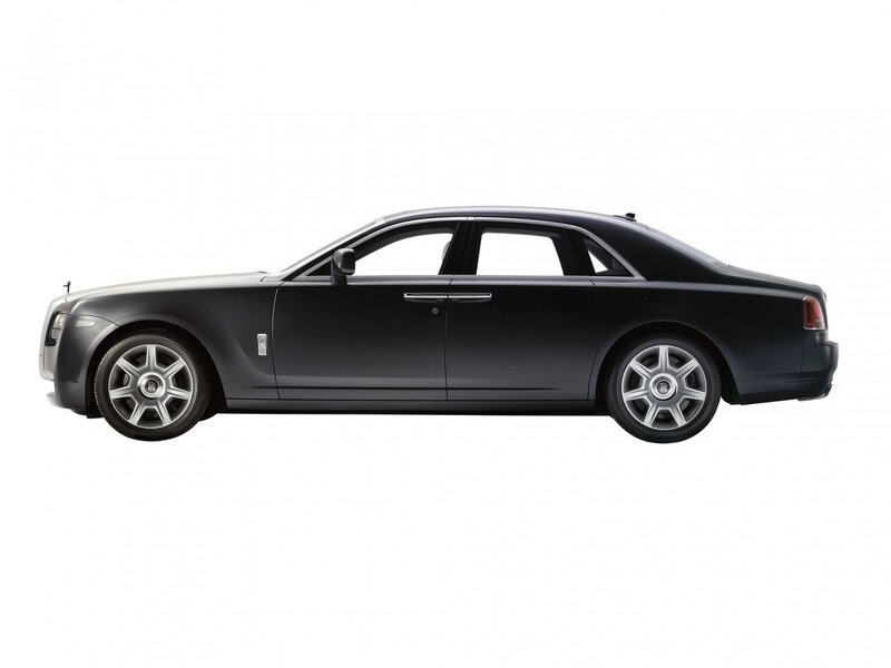 Black Rolls-royce Ghost — Neutral