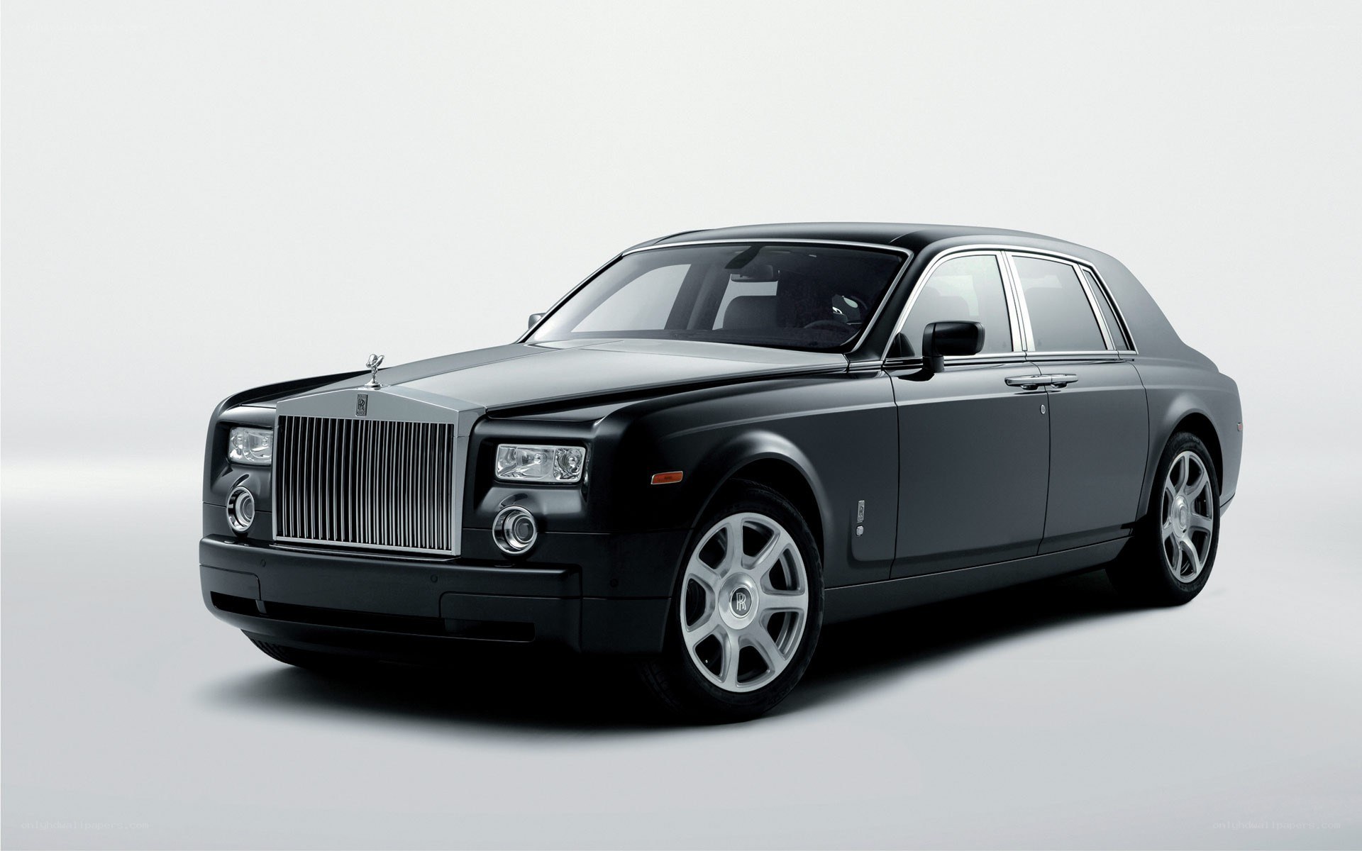 Black Rolls-Royce Phantom