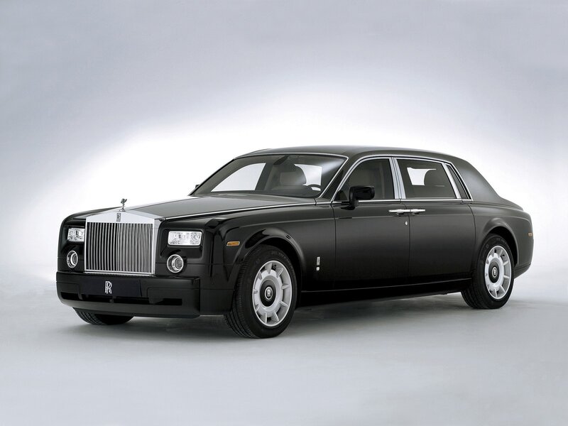 Black Rolls-Royce Phantom