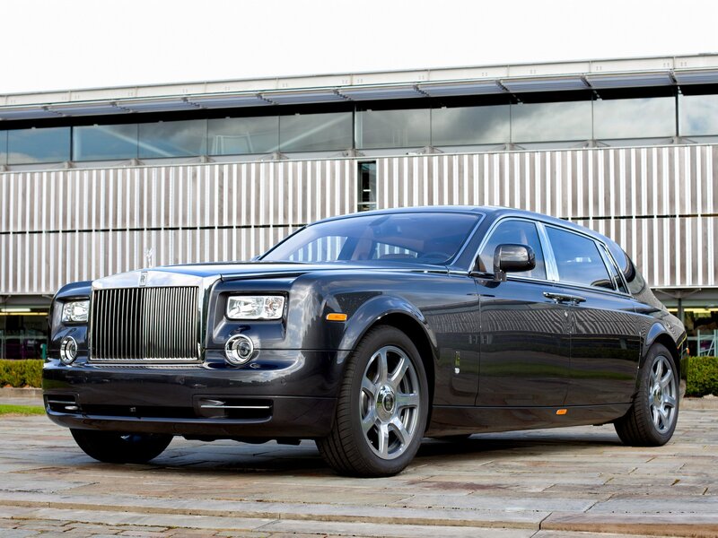 Black Rolls-royce Phantom — Calm