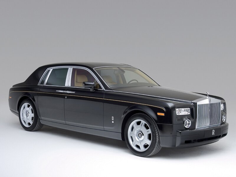 Black Rolls-royce Phantom — Neutral, Photograph, Car, Silver Grille, Chrome Wheels
