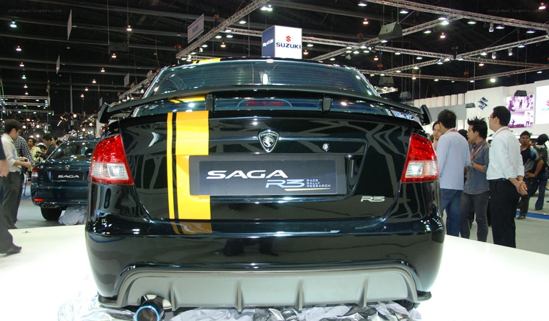 Black Saga R3 at auto show
