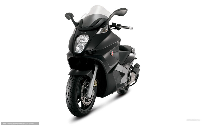 Black Scooter Motorcycle — Neutral