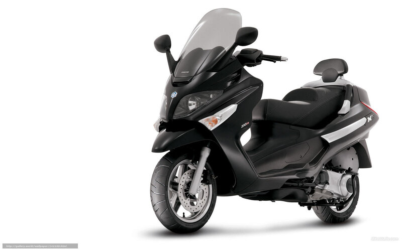 Black Scooter — Neutral, Photograph, Windshield, Seat