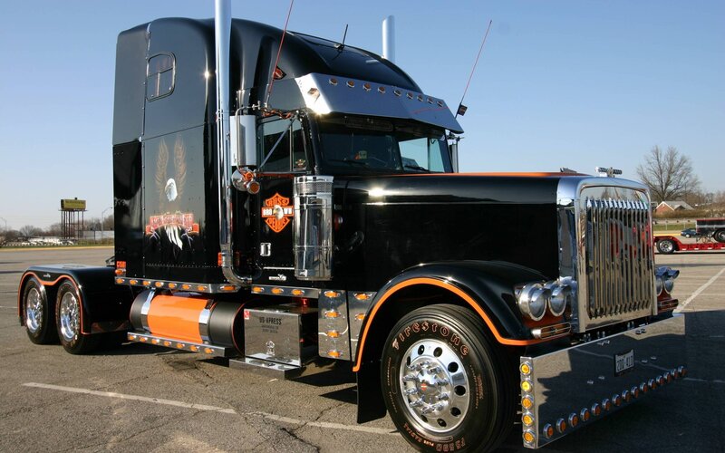 Black Semi-truck — Dramatic