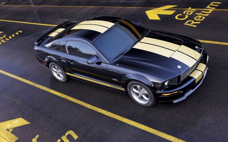 Black Shelby GT-H Mustang