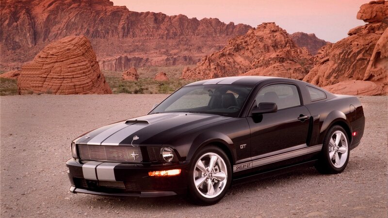 Black Shelby GT in desert