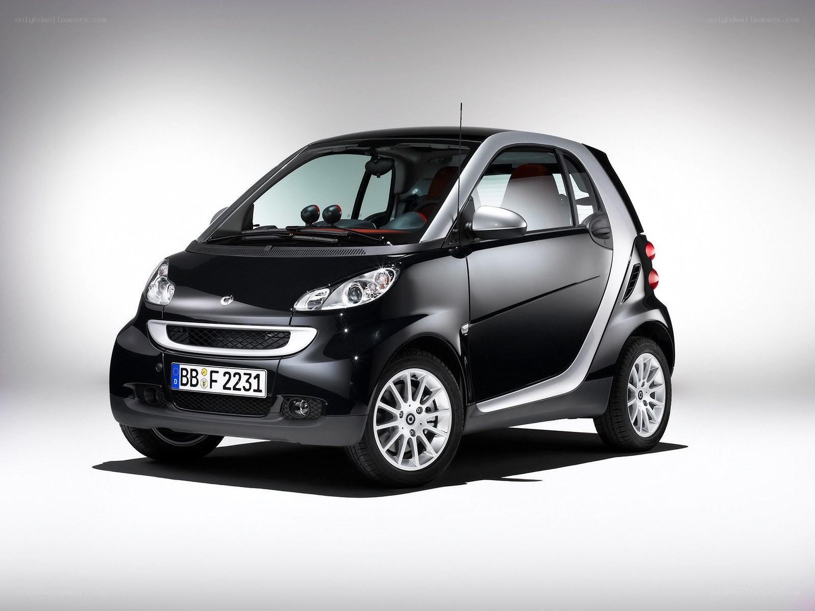 Black Smart Fortwo car