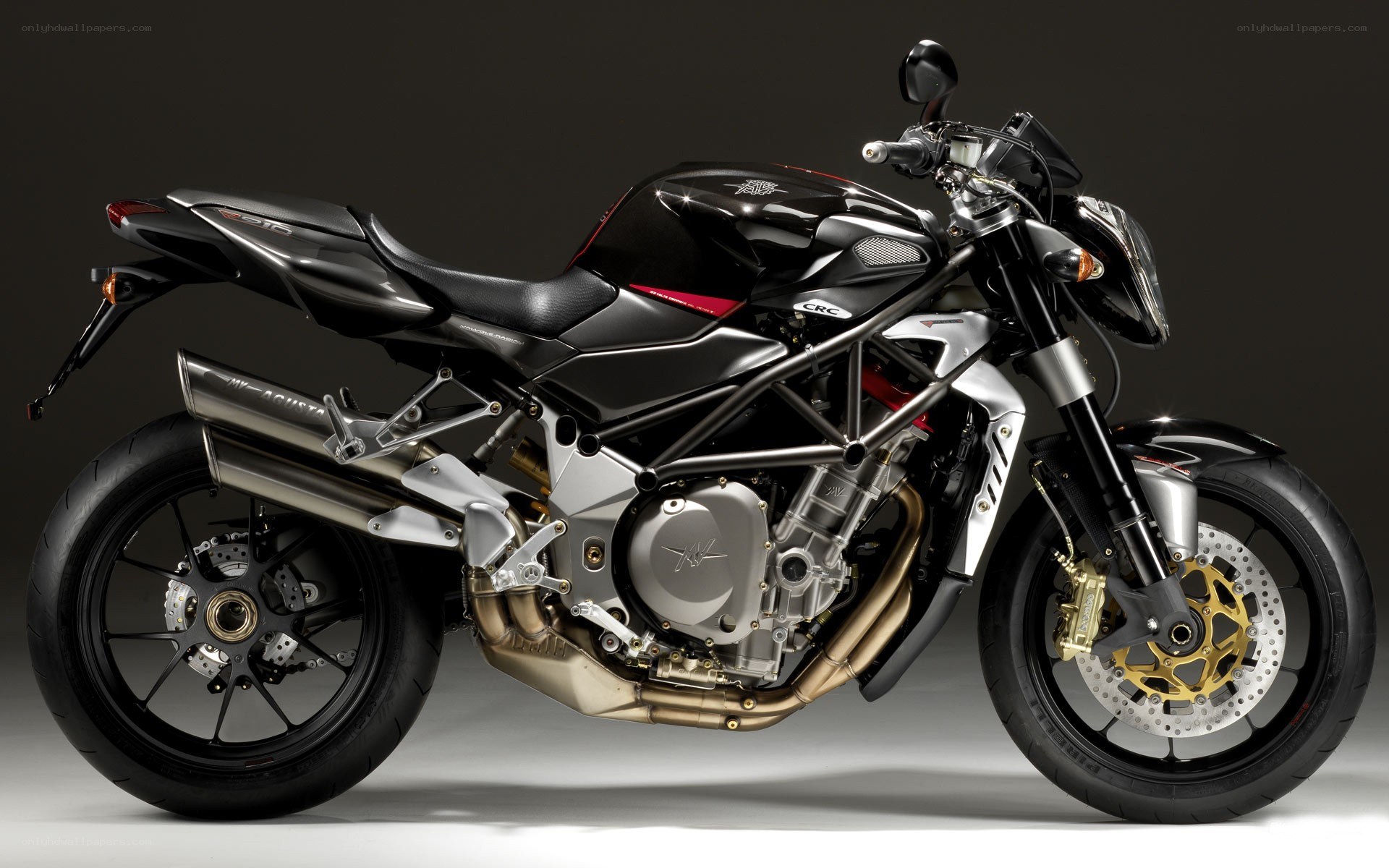 black sport motorcycle