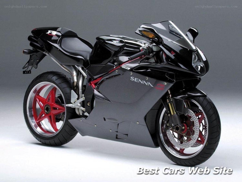 black sport motorcycle