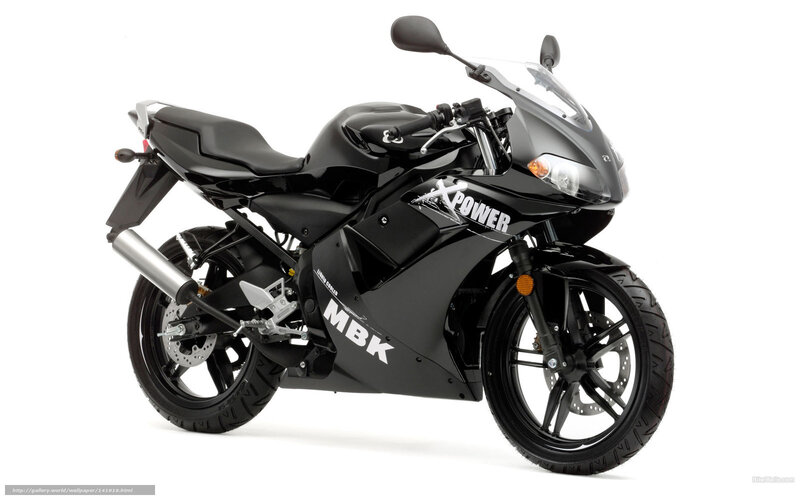 black sport motorcycle