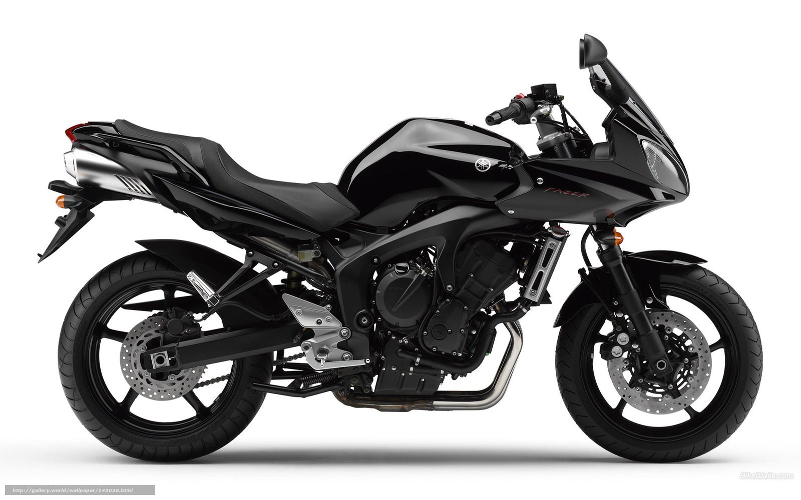 black sport motorcycle