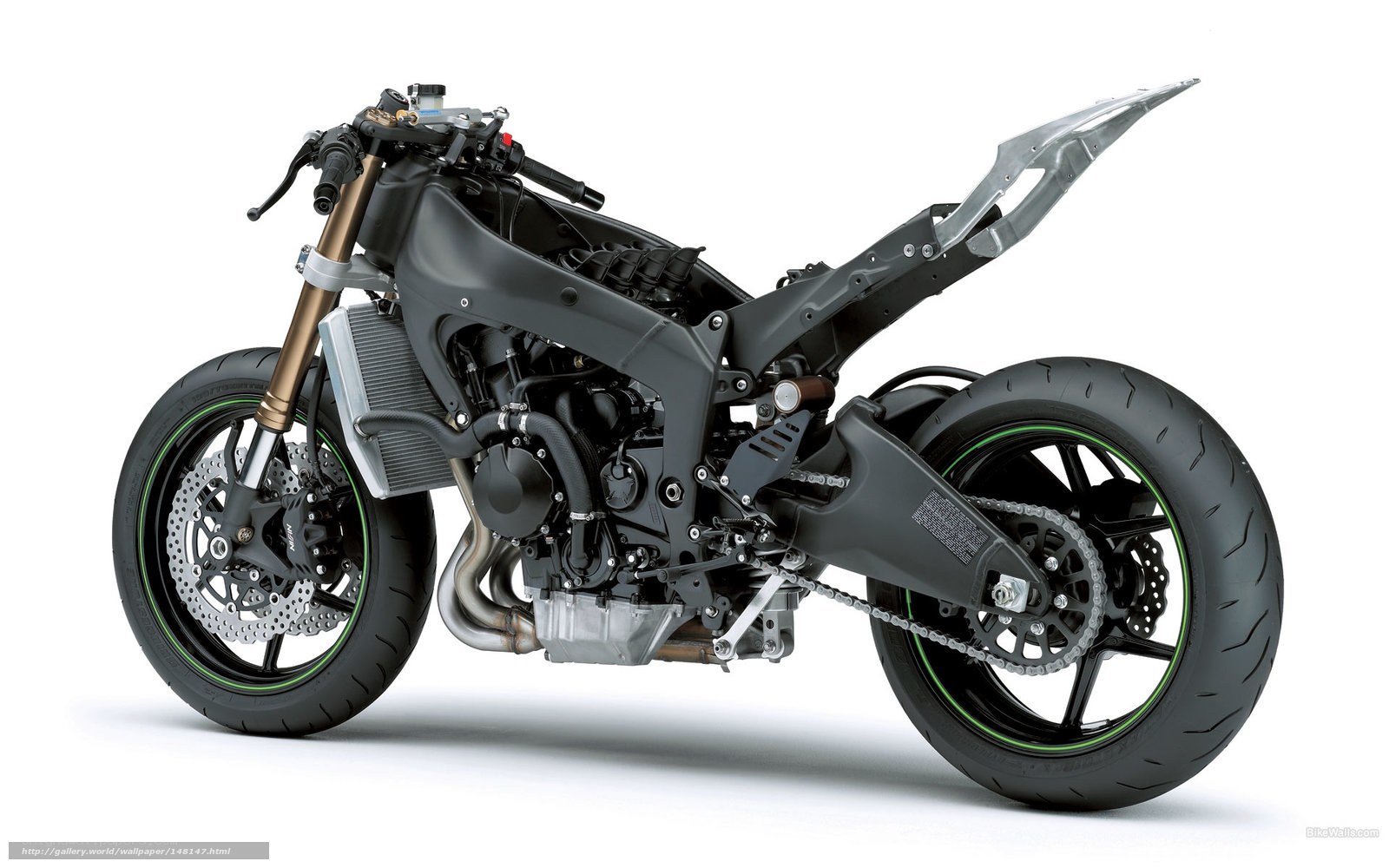 black sport motorcycle