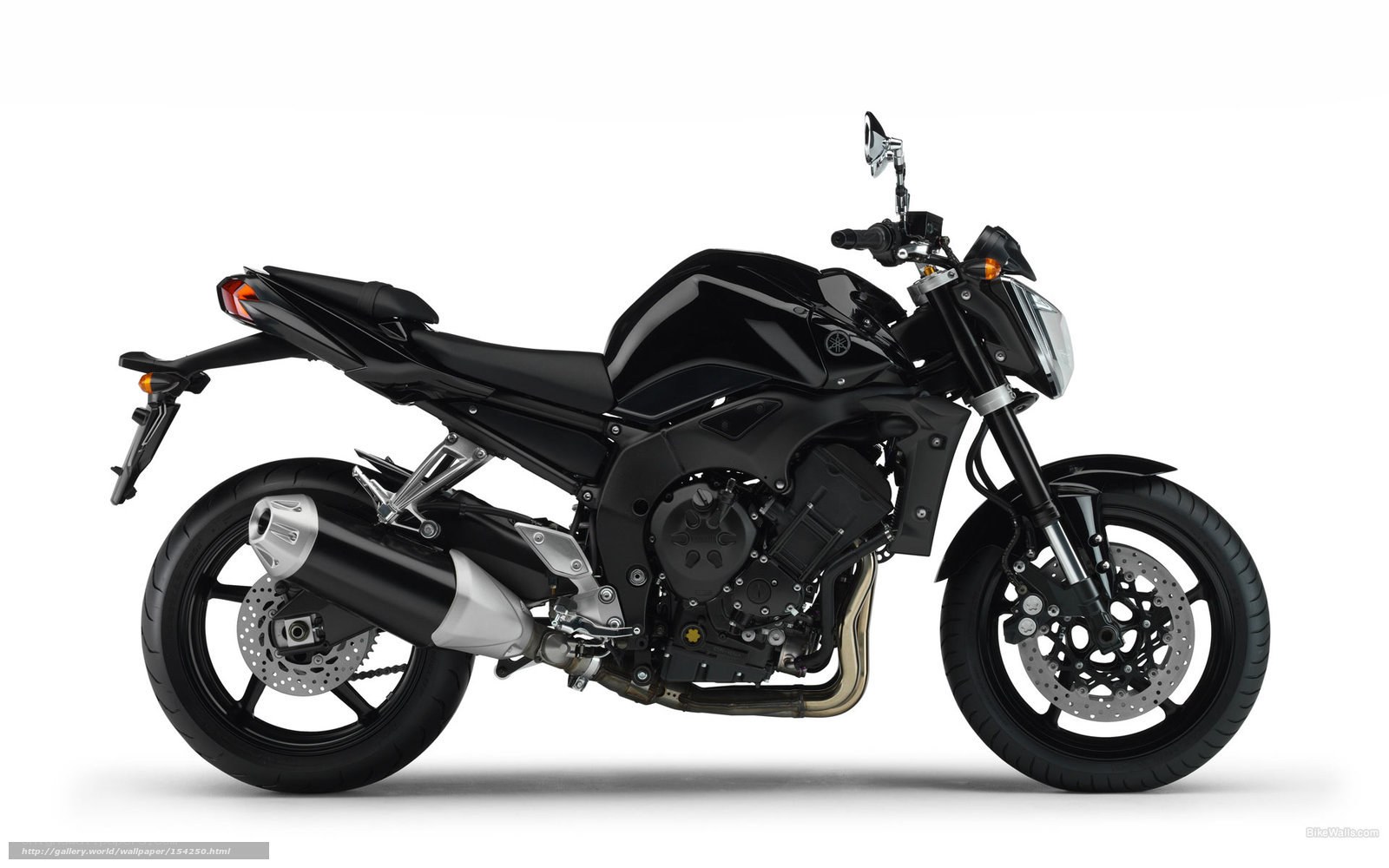 black sport motorcycle