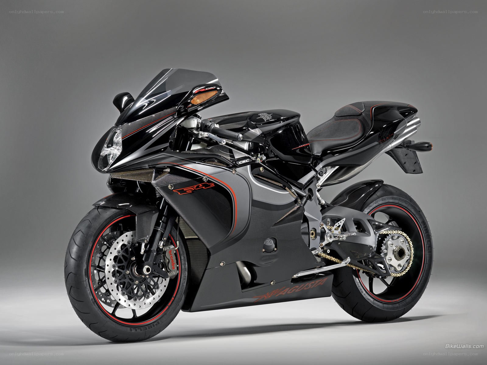 black sport motorcycle