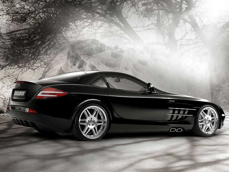 Black Sports Car — Dramatic, Fog