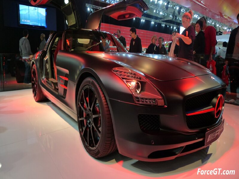 Black Sports Car — Dramatic, Photograph, People