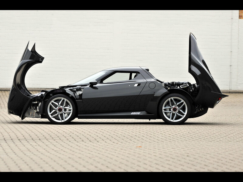 Black Sports Car — Neutral