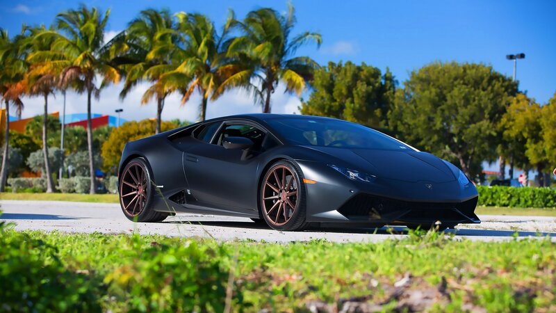 Black Sports Car — Sunny, Afternoon, Photograph