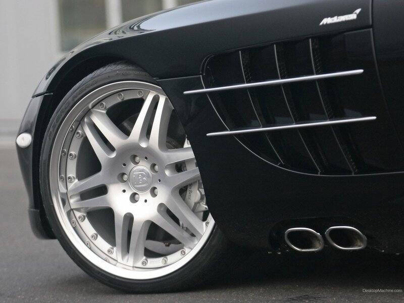 black sports car wheel