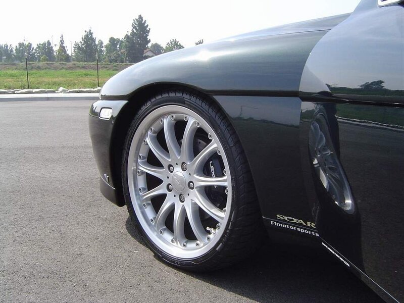 black sports car wheel