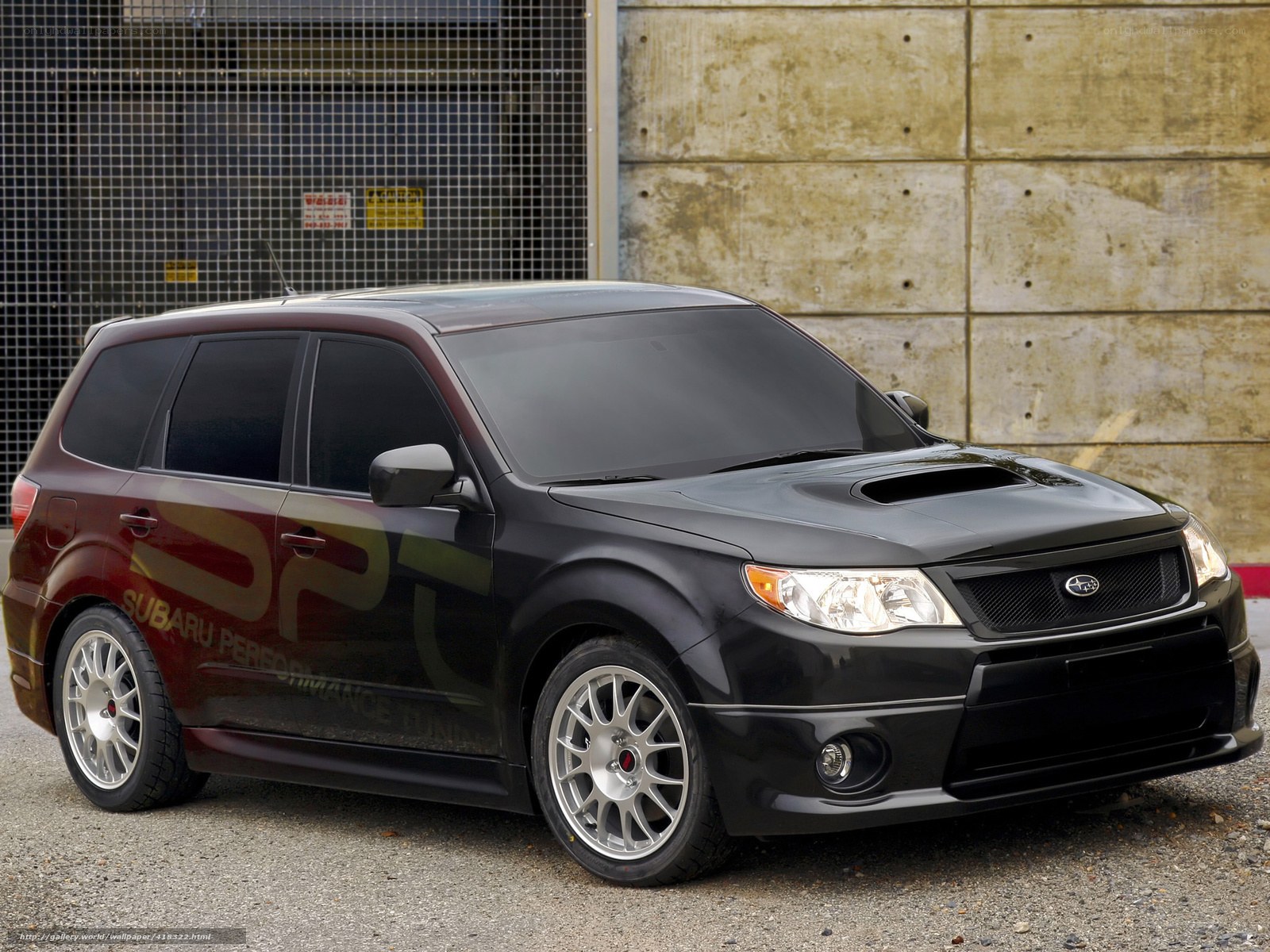 black subaru forester sport