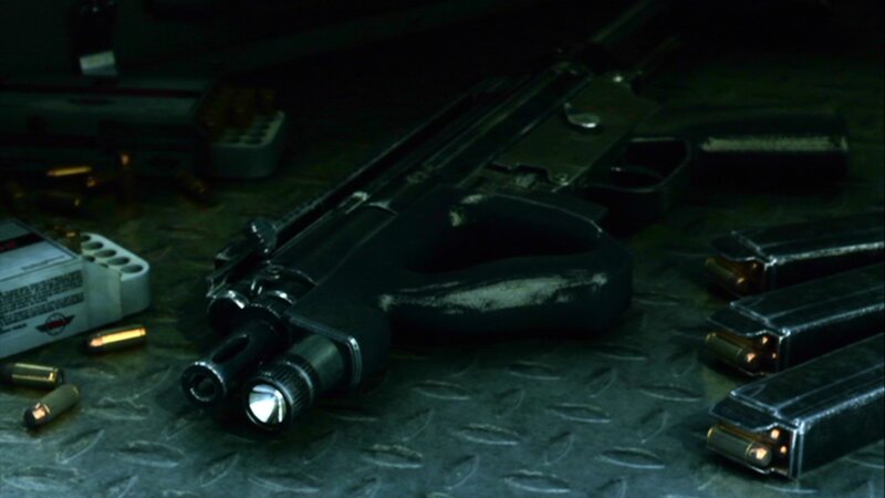 Black Submachine Gun — Dark