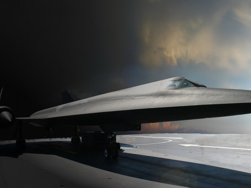 Black Supersonic Jet — Gray