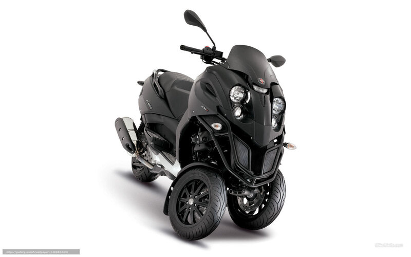 Black Three-wheeled Scooter — Neutral, Photograph, Headlight