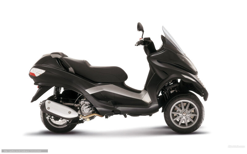 Black Three-wheeled Scooter — Neutral, Photograph, Seat, Windshield