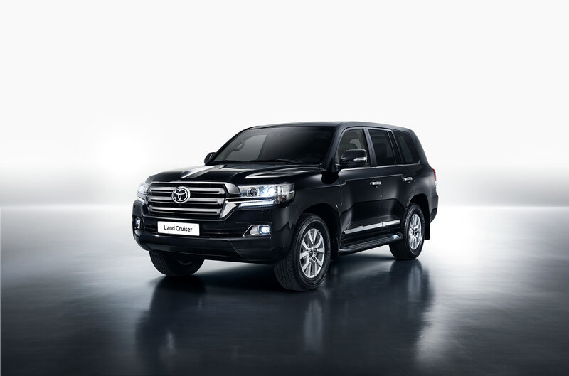 Black Toyota Land Cruiser