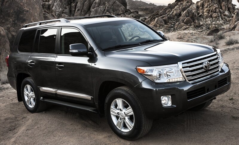 black toyota land cruiser