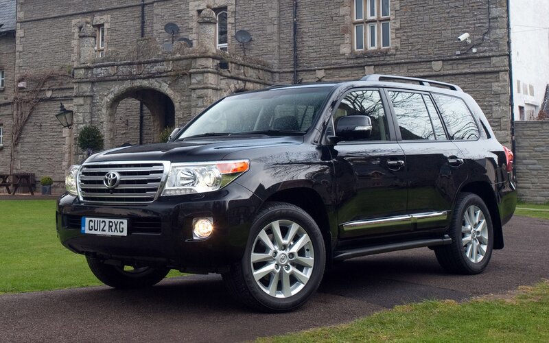 Black Toyota Land Cruiser