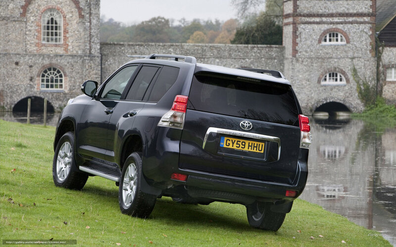 Black Toyota Land Cruiser