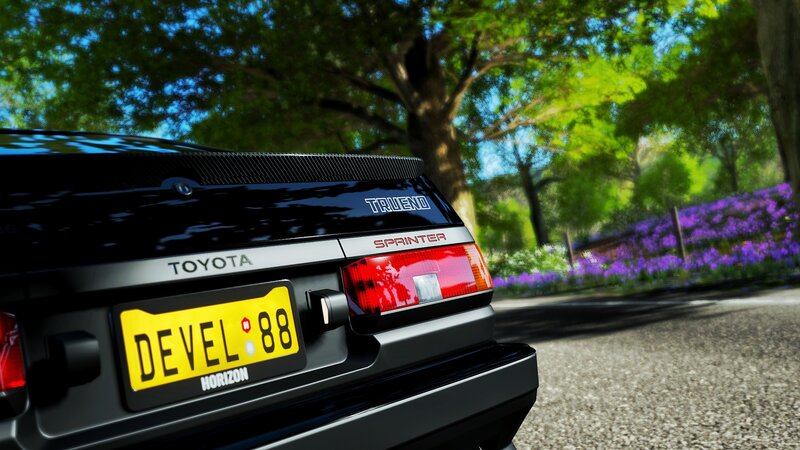 Black Toyota Sprinter